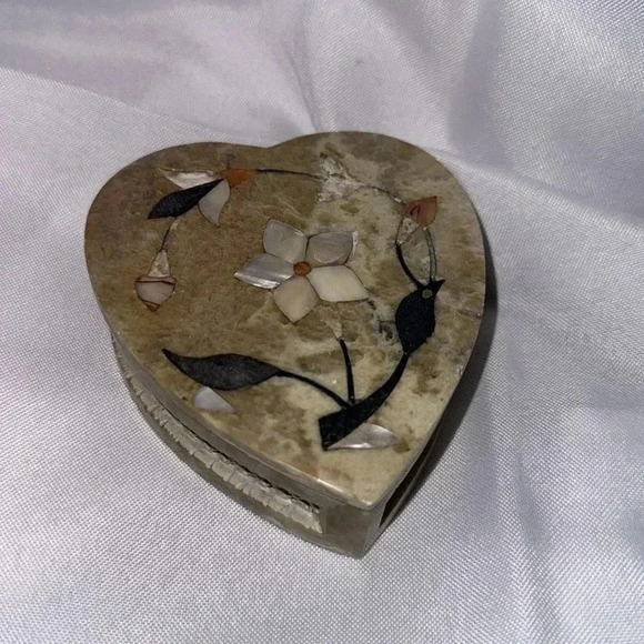 Vintage Art Deco Onyx Marble Ashtray & Heart Trinket Box Set - Picture 7 of 10